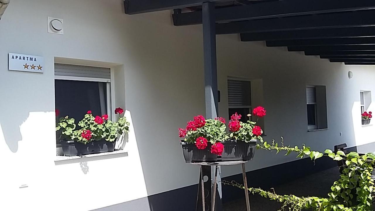 Apartma Mbm Apartment Krizevci pri Ljutomeru Luaran gambar